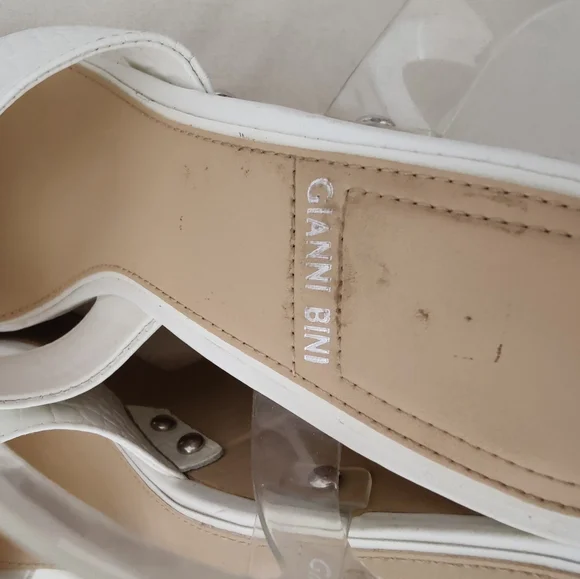 Gianni Bini white wedges Size 9 - Picture 9 of 16